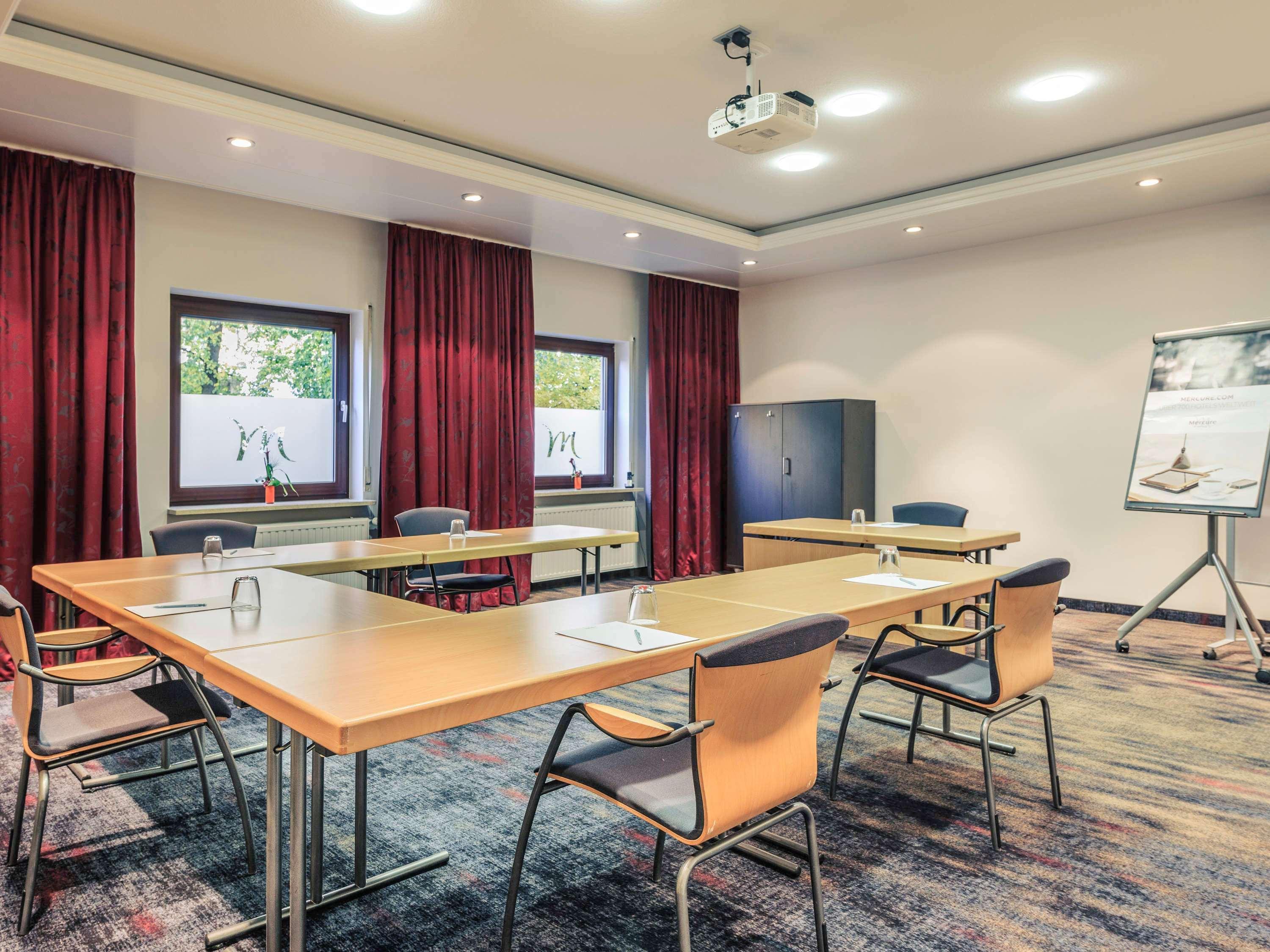 Mercure Hotel Muenchen Sued Messe מראה חיצוני תמונה