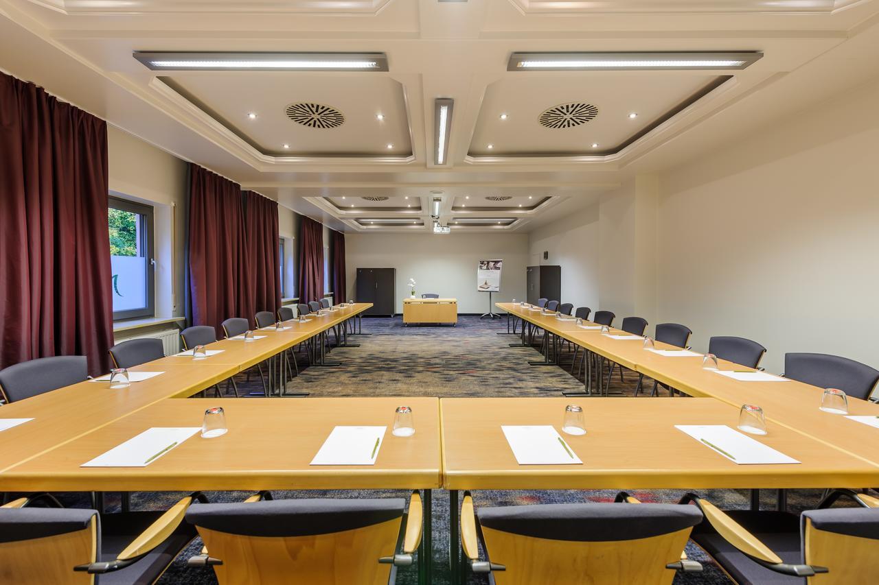 Mercure Hotel Muenchen Sued Messe מראה חיצוני תמונה